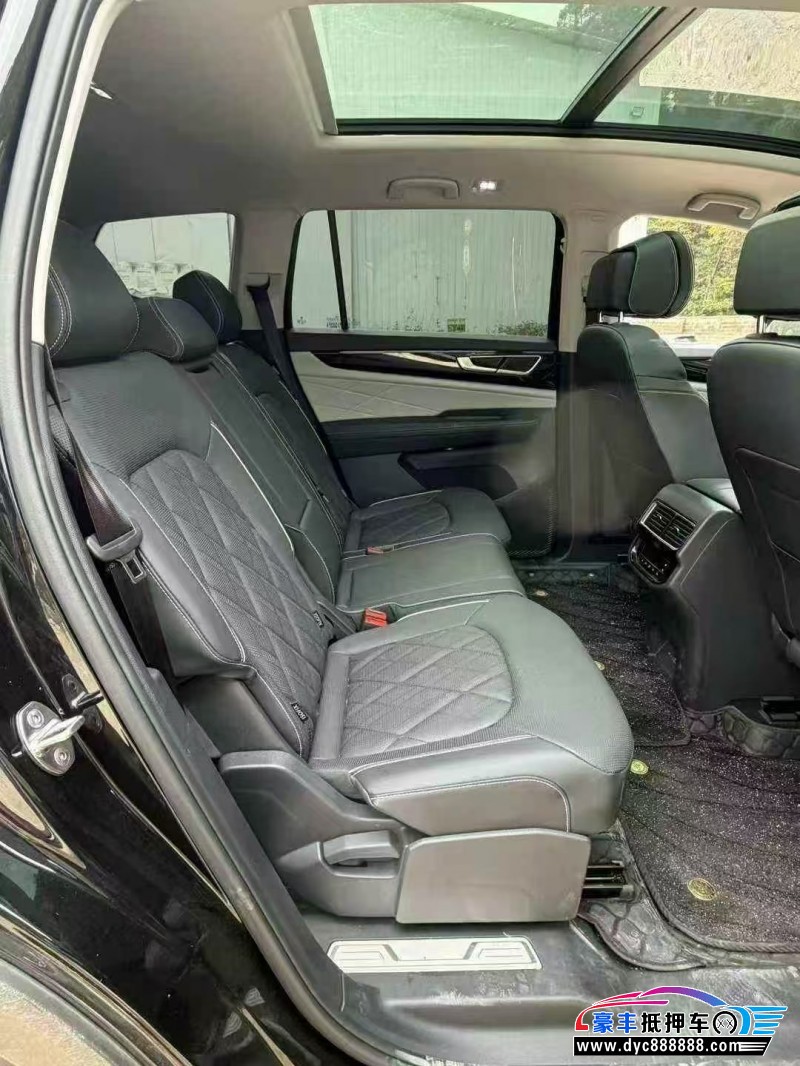 25年大众途昂轿车抵押车出售