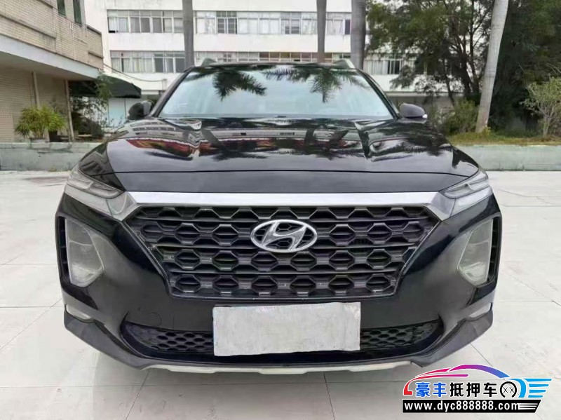 19年现代新胜达轿车抵押车出售