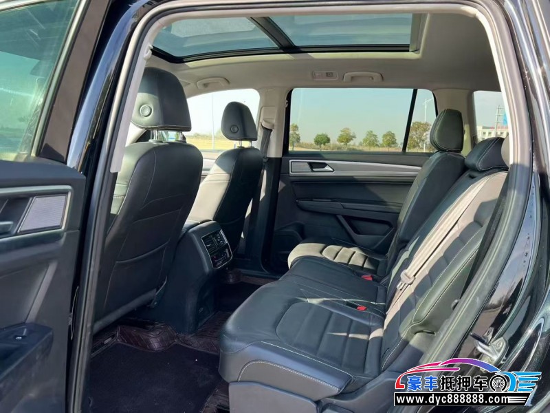 21年大众途昂轿车抵押车出售