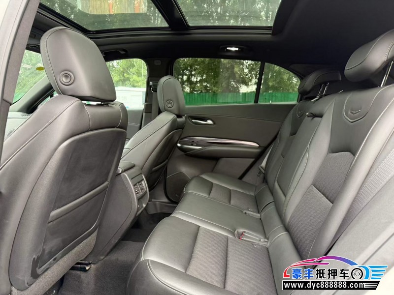 20年凯迪拉克XT4轿车抵押车出售