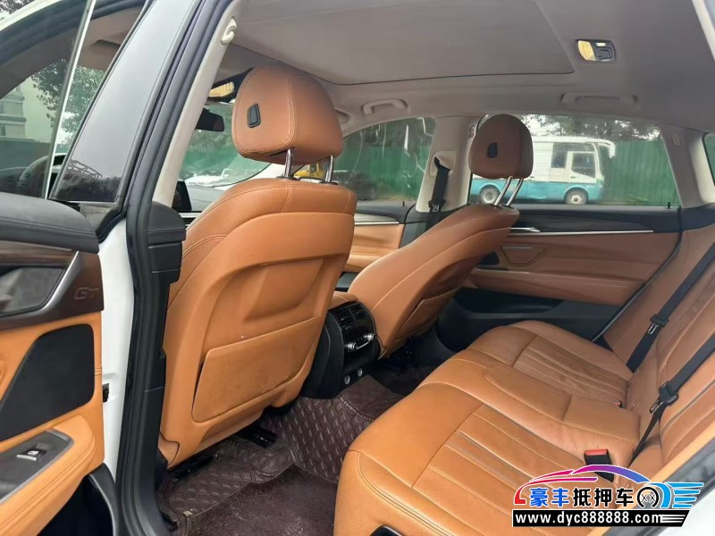 19年宝马6系GT轿车抵押车出售