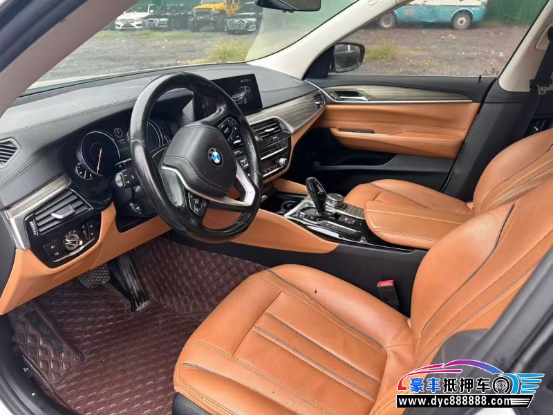 19年宝马6系GT轿车抵押车出售