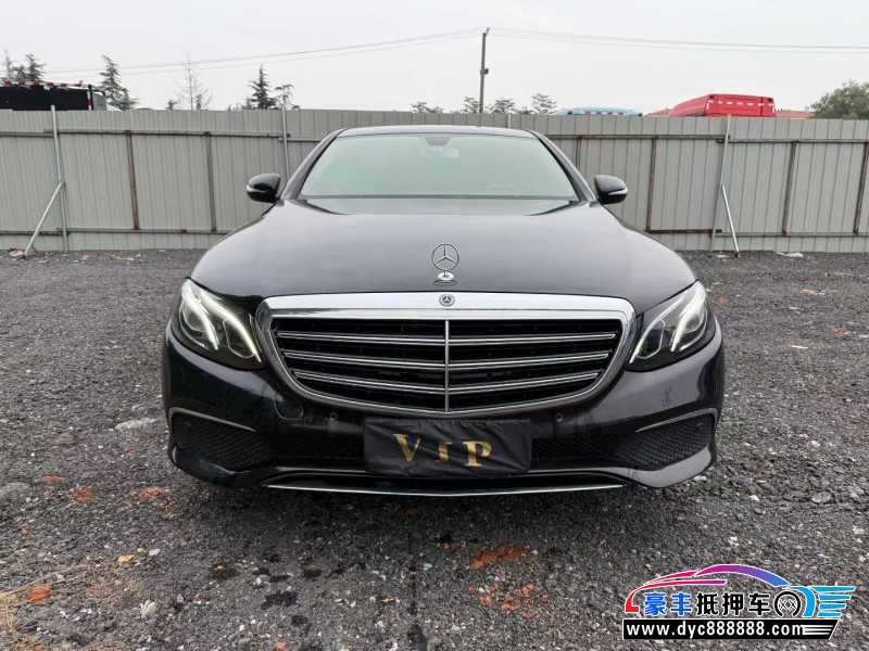 19年奔驰E轿车抵押车出售