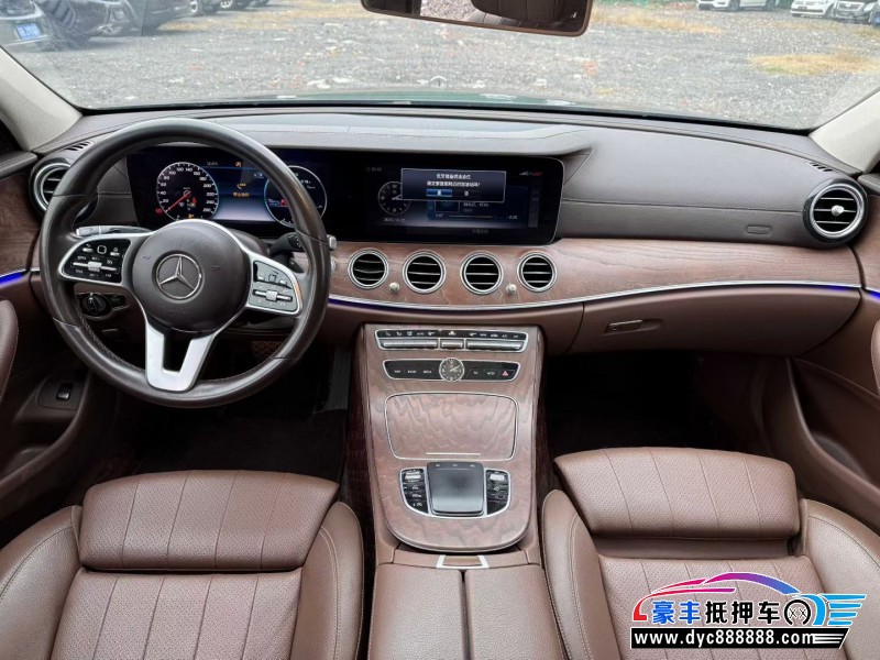 19年奔驰E轿车抵押车出售