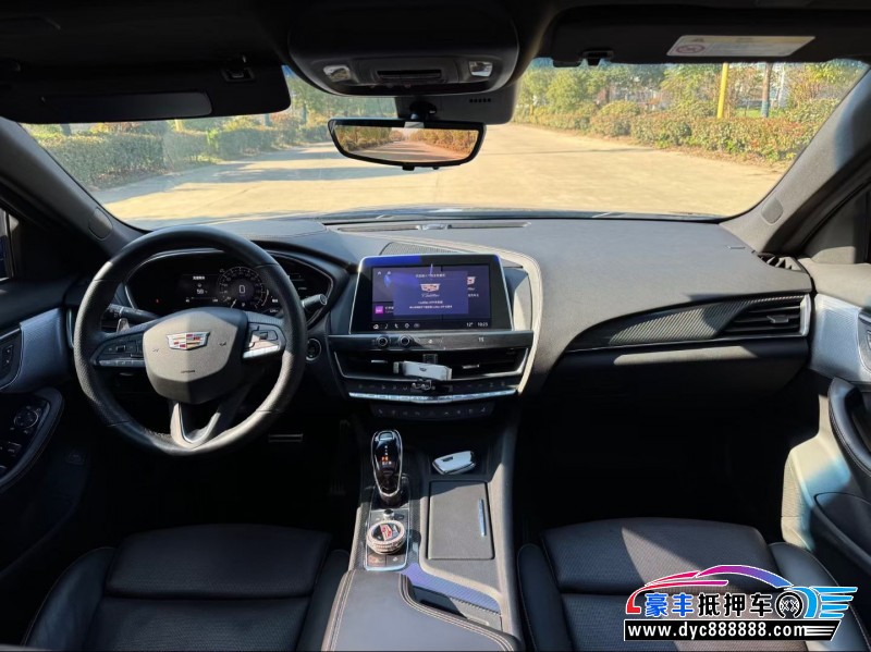 21年凯迪拉克CT5轿车抵押车出售