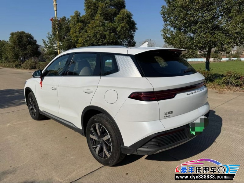 25年比亚迪宋轿车抵押车出售