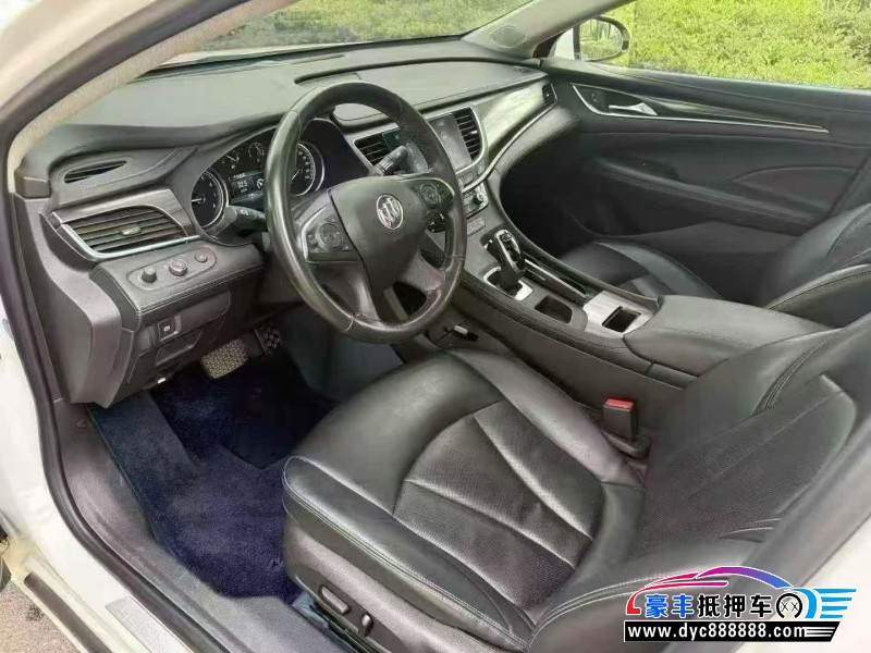 17年别克君越轿车抵押车出售