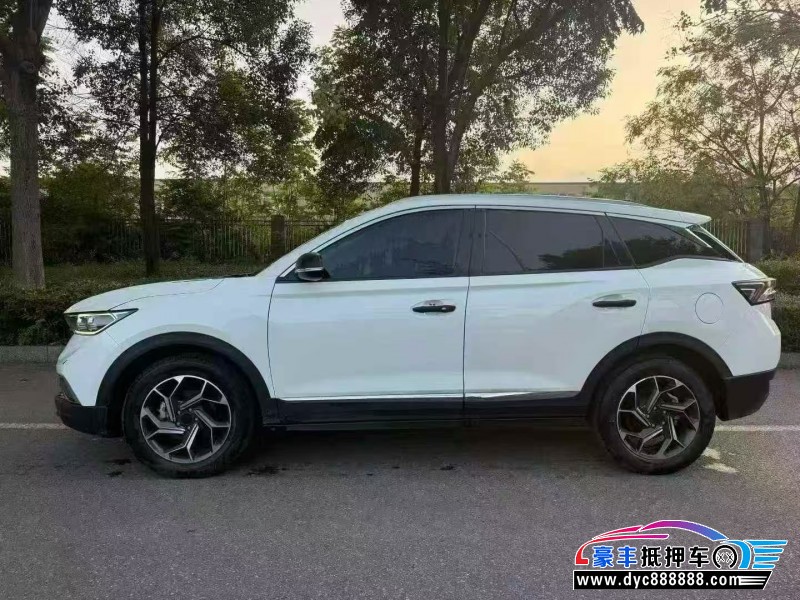 21年东风AX7轿车抵押车出售