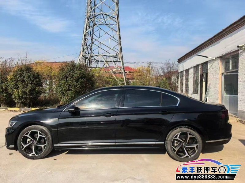 22年大众迈腾轿车抵押车出售