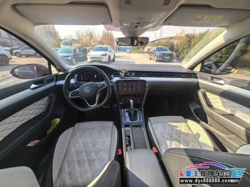 22年大众迈腾轿车抵押车出售