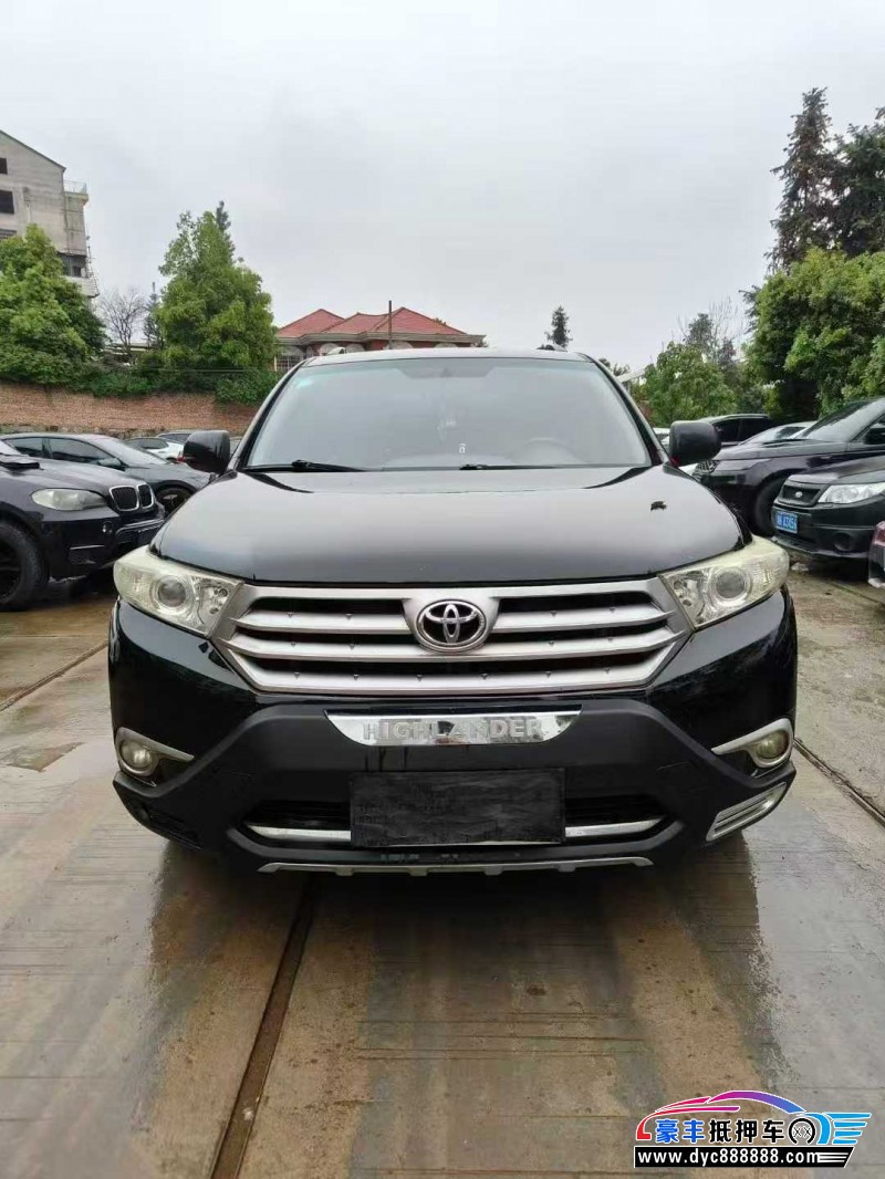 抵押车出售13年丰田汉兰达轿车