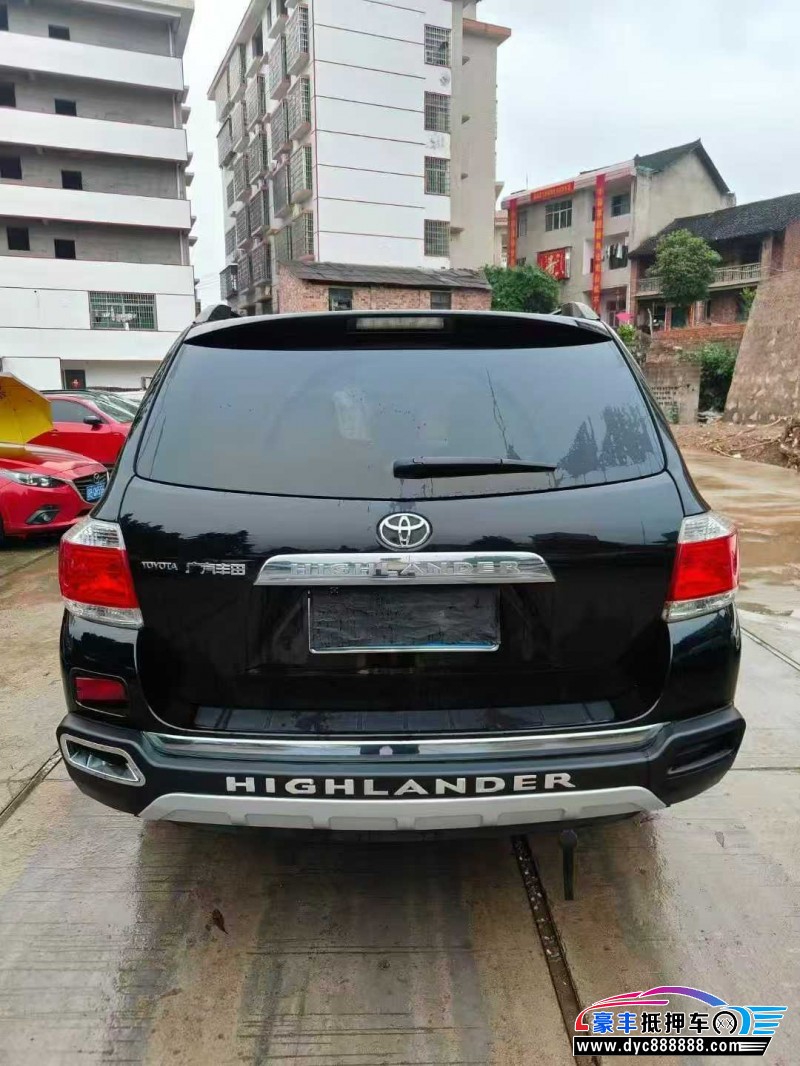 13年丰田汉兰达轿车抵押车出售