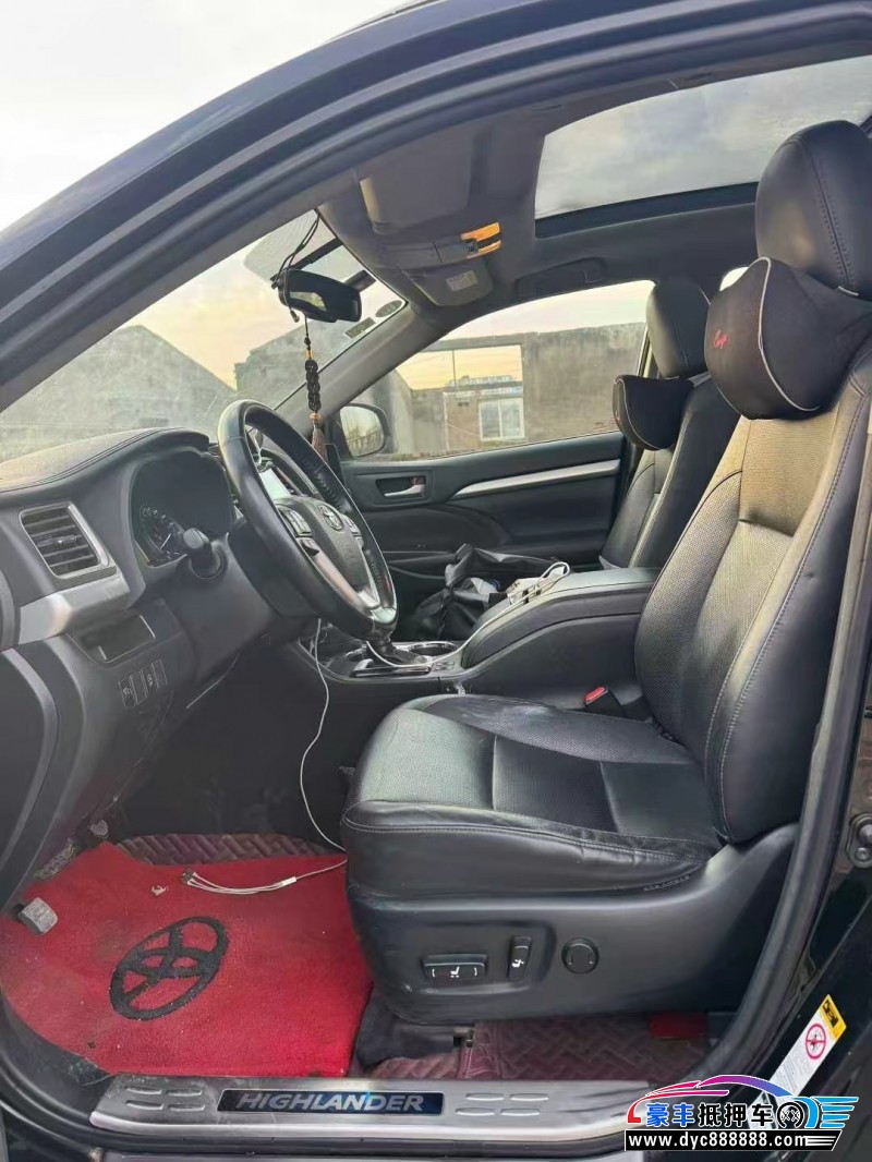 18年丰田汉兰达轿车抵押车出售