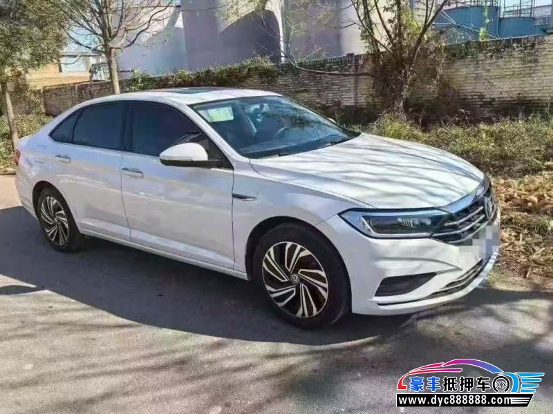 22年大众速腾轿车抵押车出售