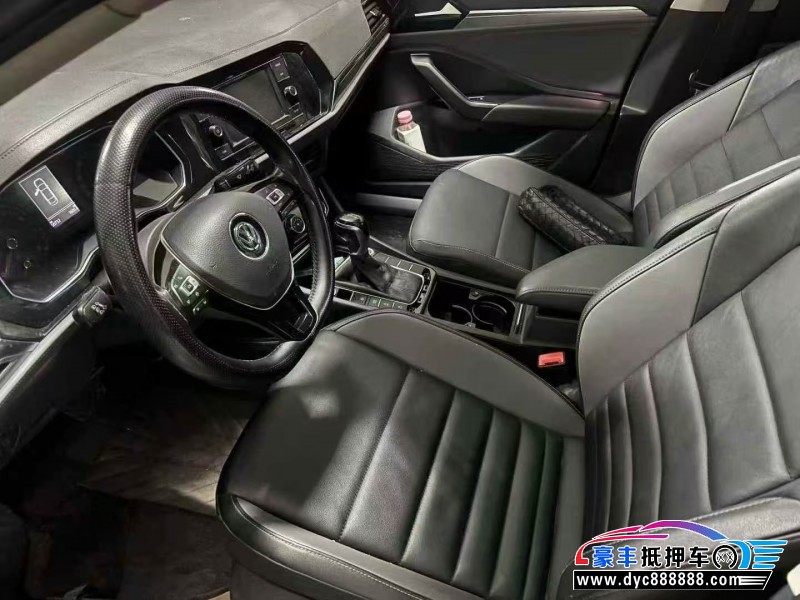 20年大众速腾轿车抵押车出售