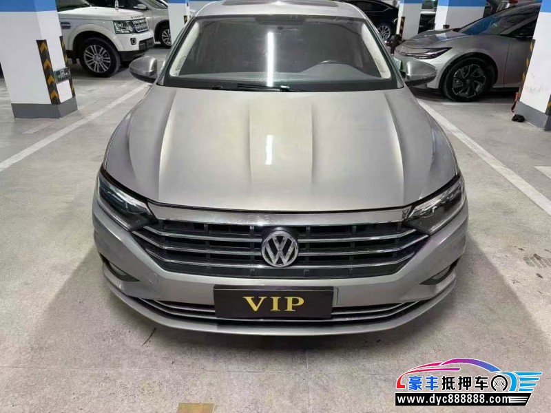 20年大众速腾轿车抵押车出售