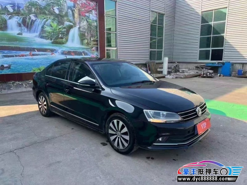 19年大众速腾轿车抵押车出售