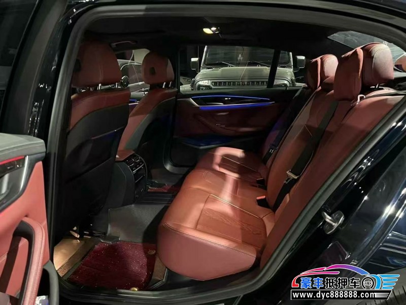 22年宝马5系轿车抵押车出售