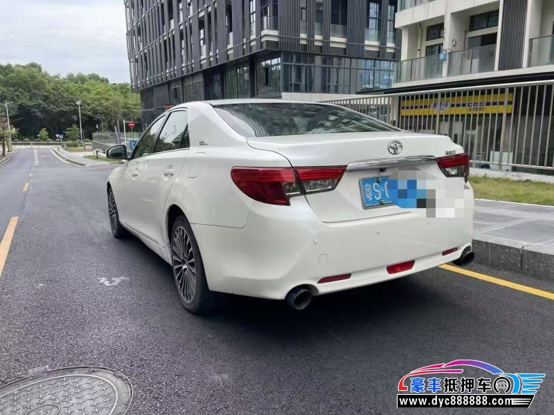 16年丰田锐志轿车抵押车出售