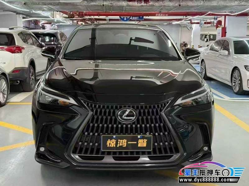 抵押车出售24年雷克萨斯NX轿车