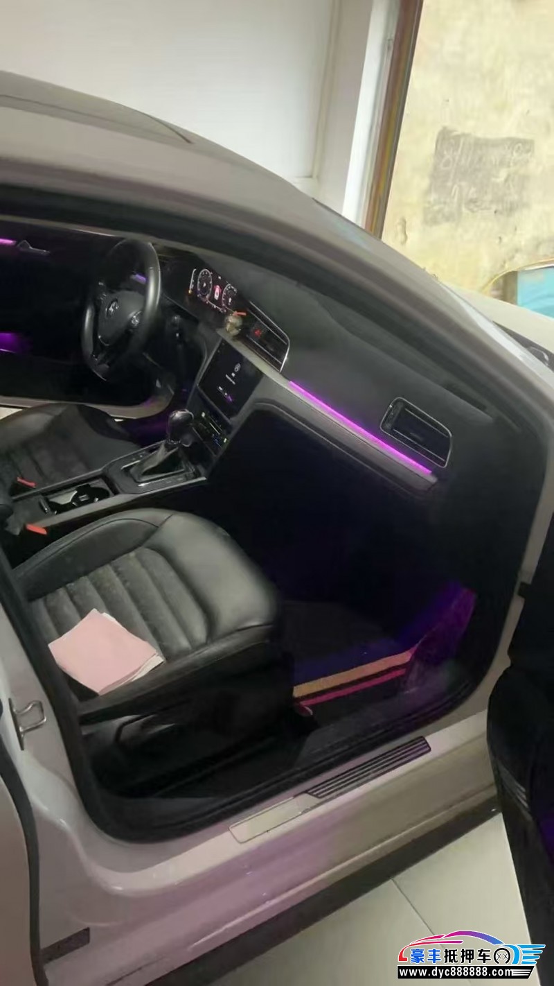 22年大众凌渡轿车抵押车出售