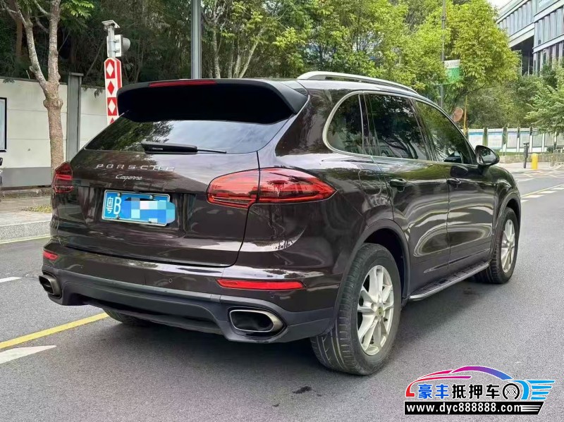 16年保时捷卡宴轿车抵押车出售