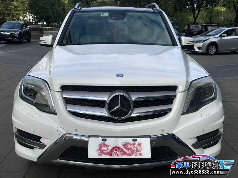 15年奔驰GLK轿车抵押车出售