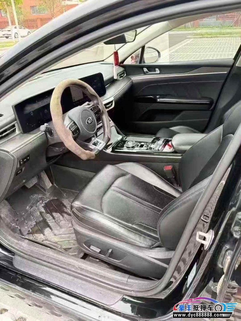 20年起亚K5轿车抵押车出售