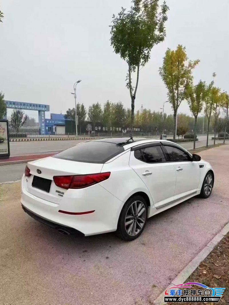 14年起亚K5轿车抵押车出售