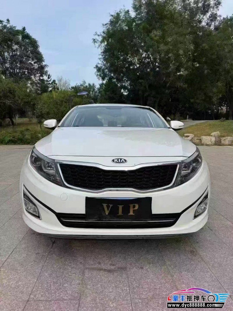 17年起亚K5轿车抵押车出售