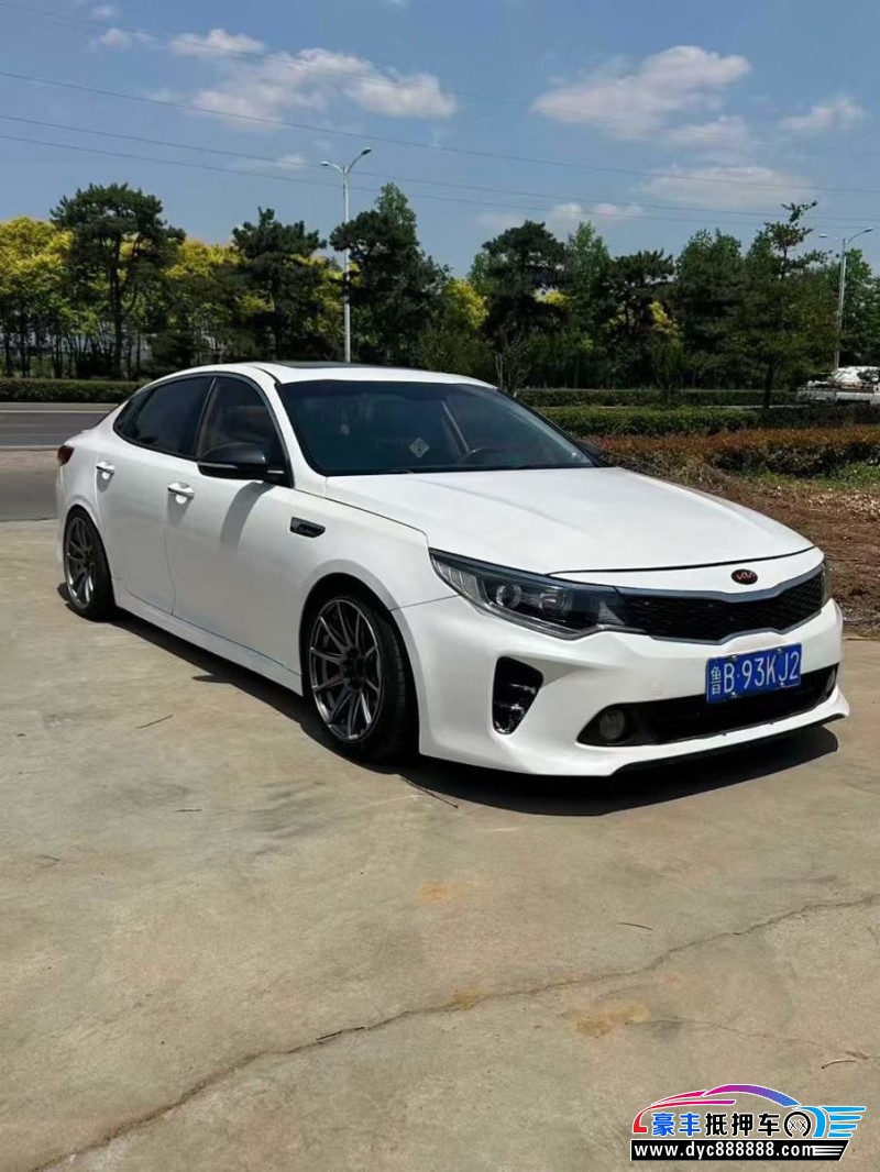 17年起亚K5轿车抵押车出售