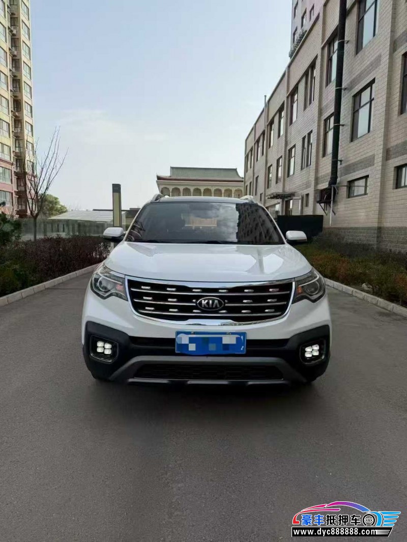 抵押车出售19年起亚智跑轿车