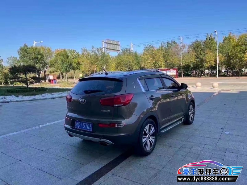 15年起亚智跑轿车抵押车出售