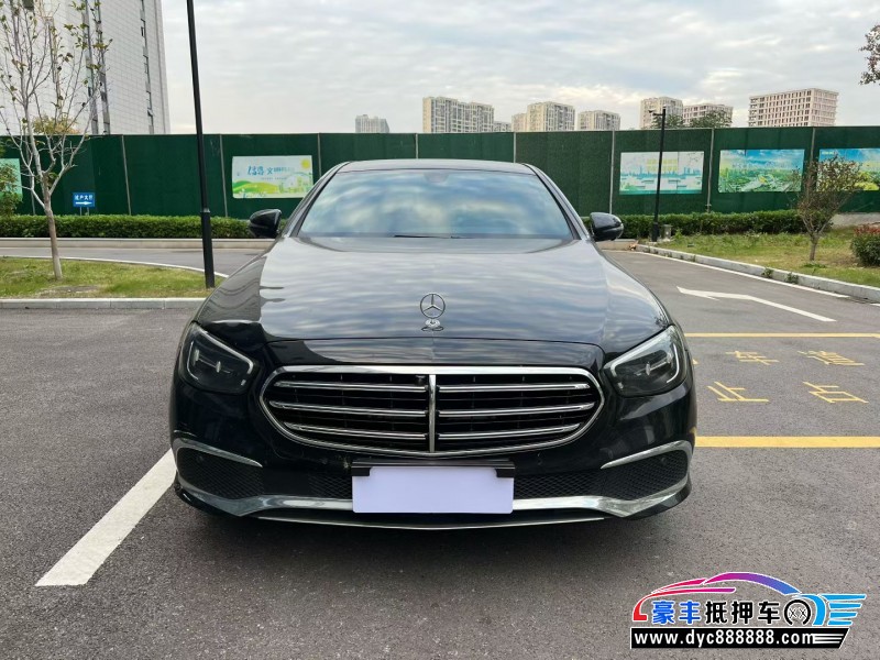 21年奔驰E轿车抵押车出售