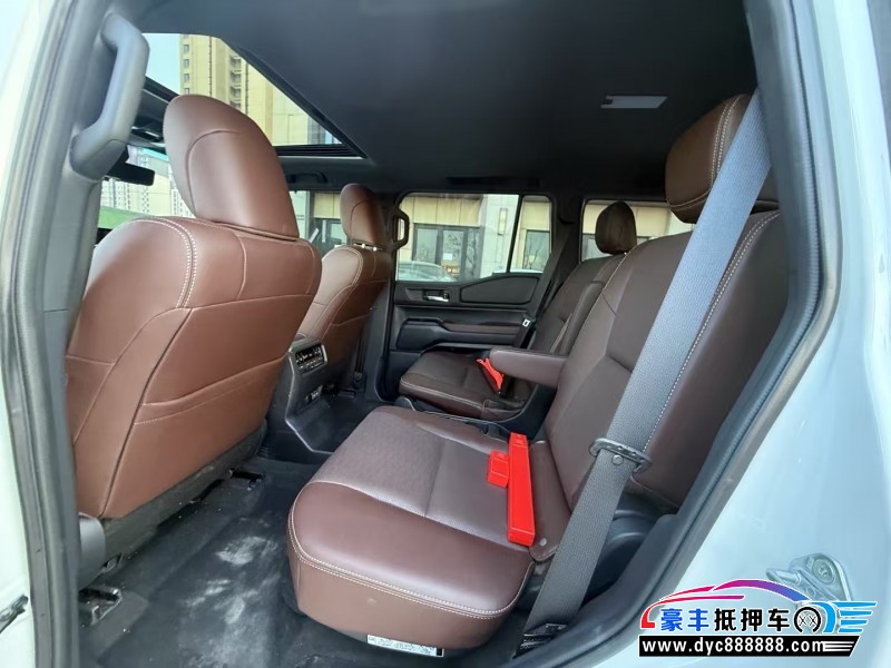 25年丰田普拉多（霸道）轿车抵押车出售