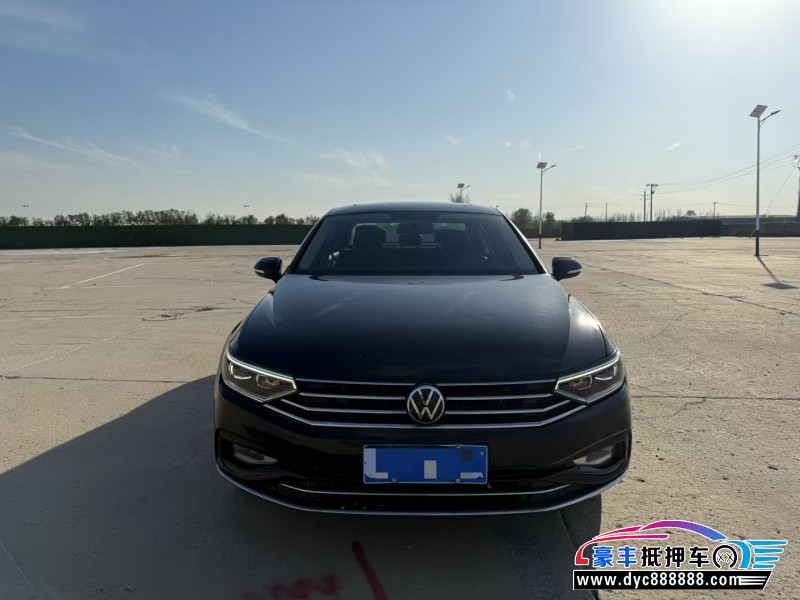 21年大众迈腾轿车抵押车出售