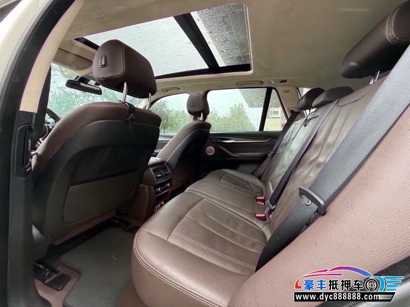 18年宝马X5轿车抵押车出售