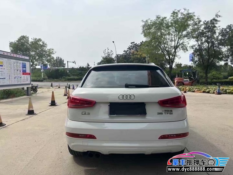 14年奥迪Q3轿车抵押车出售