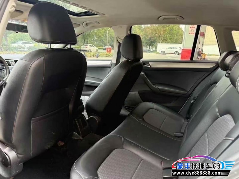 16年大众桑塔纳轿车抵押车出售