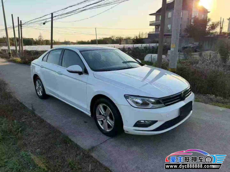 18年大众凌渡轿车抵押车出售