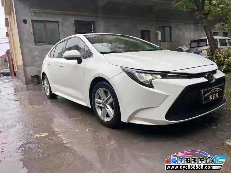22年丰田雷凌轿车抵押车出售