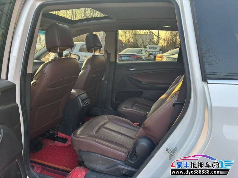 19年别克别克GL6轿车抵押车出售