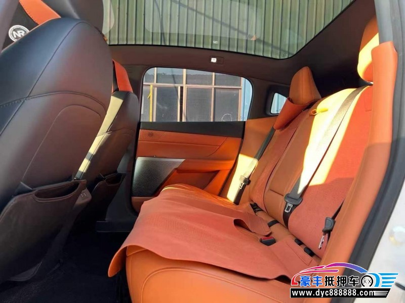 25年东风奕派007轿车抵押车出售