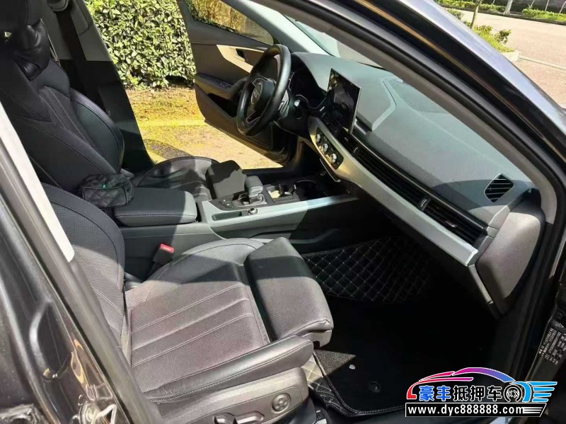 23年奥迪A4L轿车抵押车出售