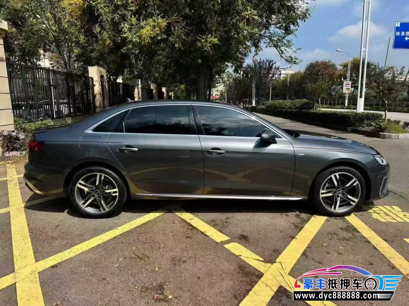 23年奥迪A4L轿车抵押车出售