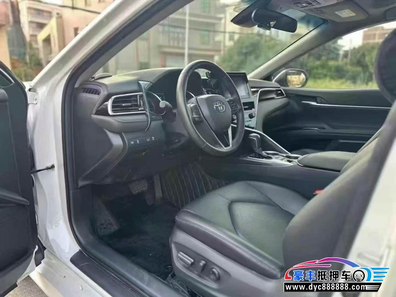 23年丰田凯美瑞轿车抵押车出售