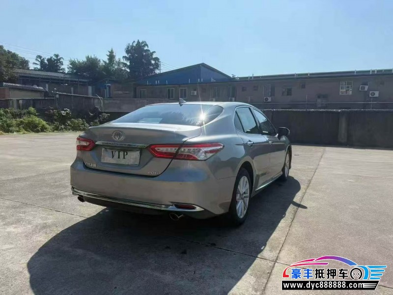 23年丰田凯美瑞轿车抵押车出售