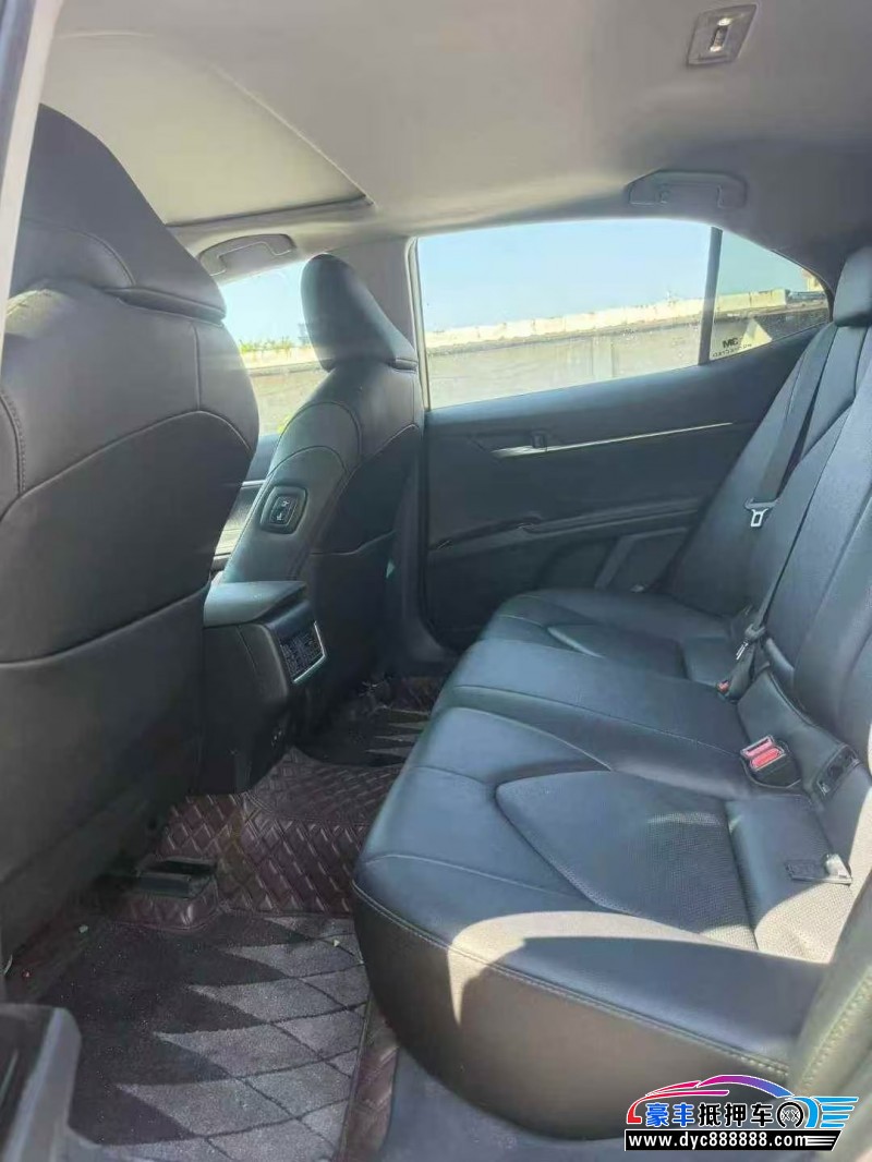 23年丰田凯美瑞轿车抵押车出售