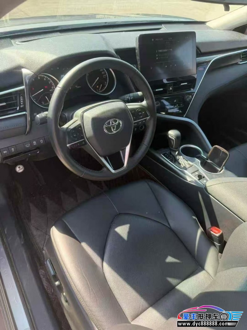 23年丰田凯美瑞轿车抵押车出售