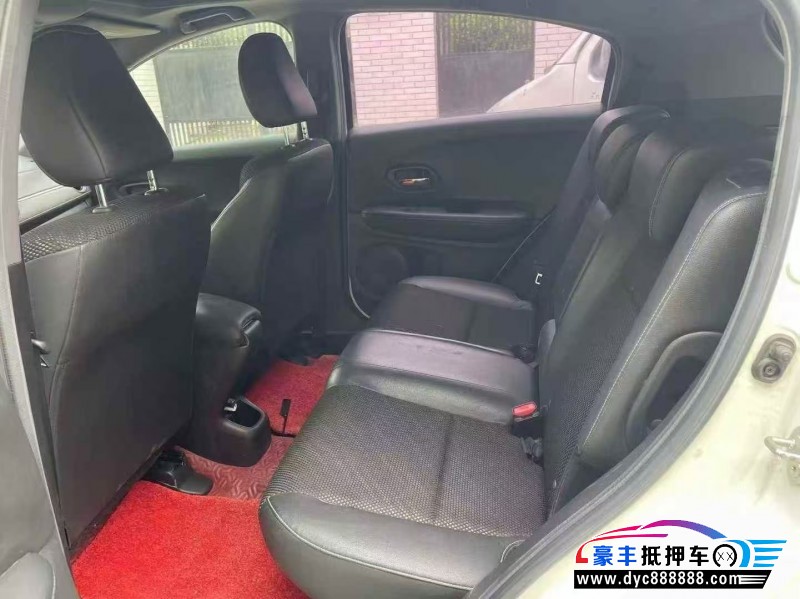 19年本田XRV轿车抵押车出售